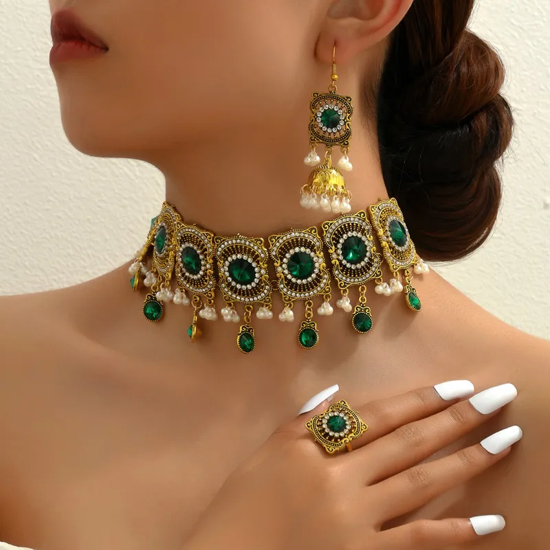 Vintage Gold Plated Jewelry Set for Women Green Black Rhinestone Choker Pearl Necklace Tassel Earrings Ring Halloween Jewellery