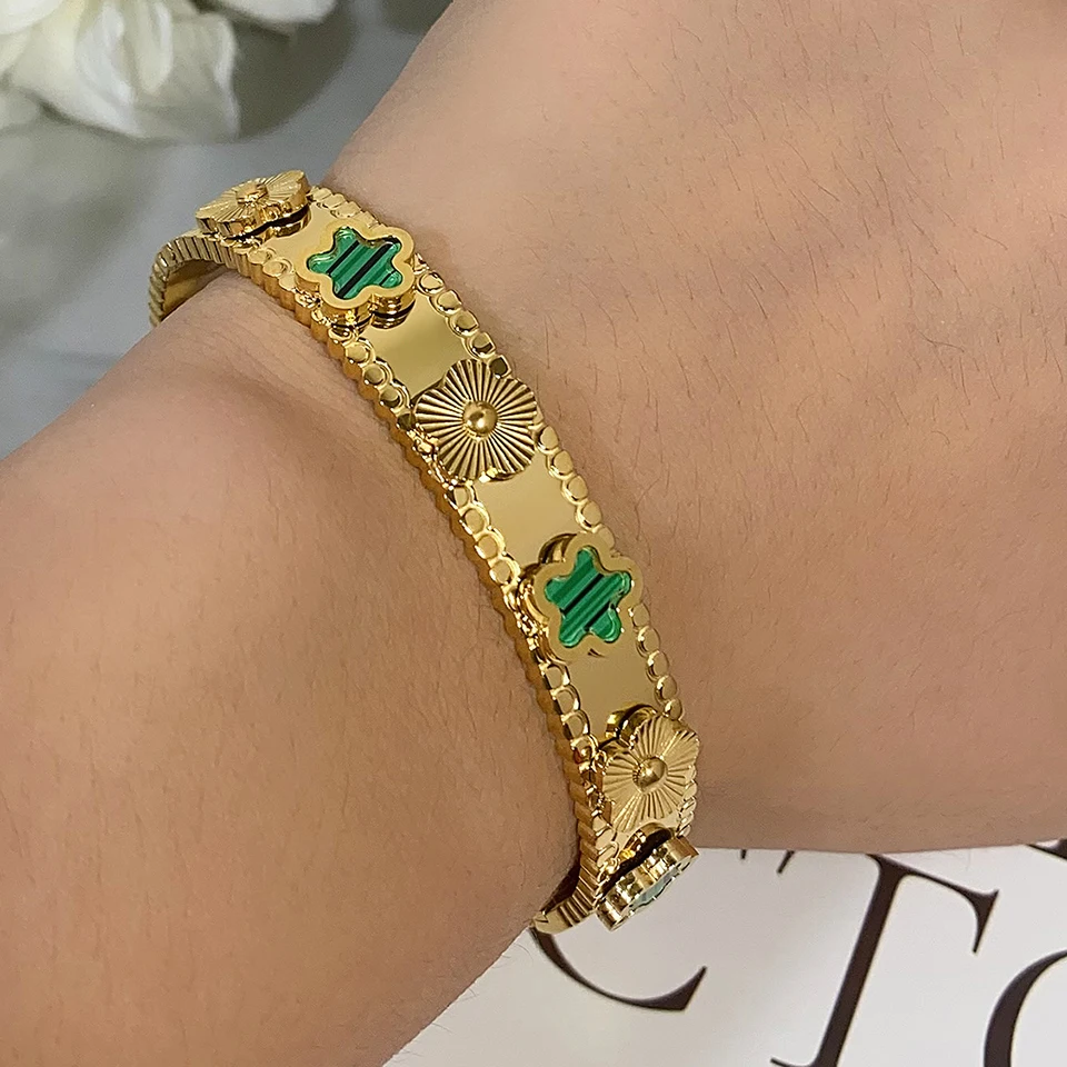 Yupsk Fashion Five-leaf Flower Stainless Steel Bracelet Bangle 18k Gold Color Lucky Grass Bracelets Female Jewelry Gift
