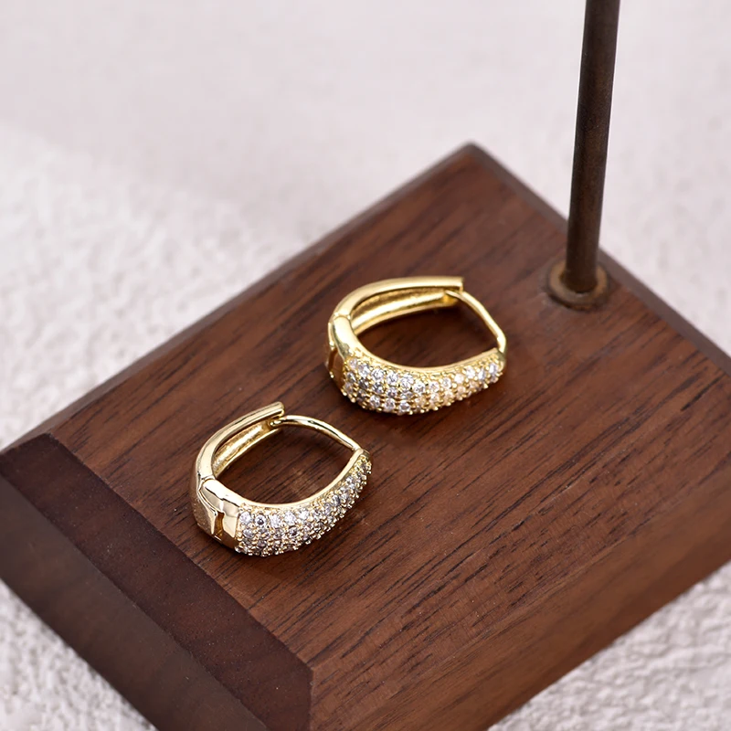 Fashion Zirconia Huggie Hoop Earrings Woman Geometric U Shape Hoops Ear Buckle Gold Silver Color Elegant Daily Vintage Jewelry