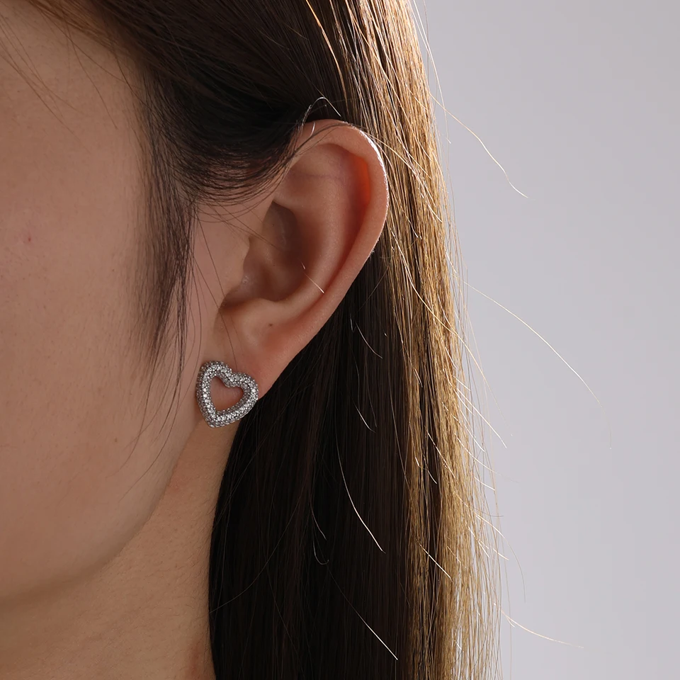 ZAKOL Loving Heart Zirconia Stud Earrings For Women Girls Silver Color Metal Crystal Ears Accessories Wedding Jewelry Gifts