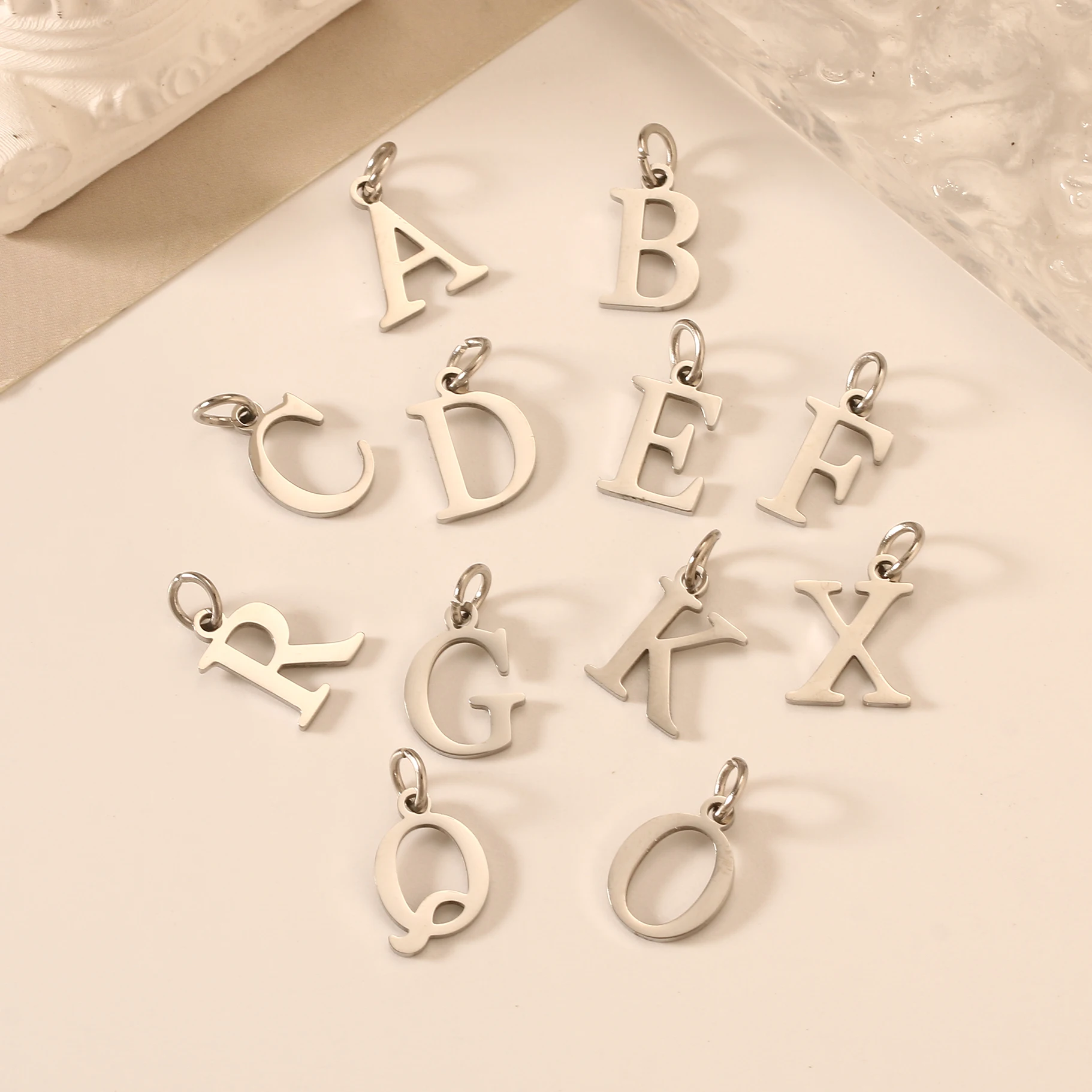 5Pcs Stainless Steel Initial Alphabet Charms Fadeless English Letter Pendant DIY Necklace Bracelet Gift Jewelry Making Supplies