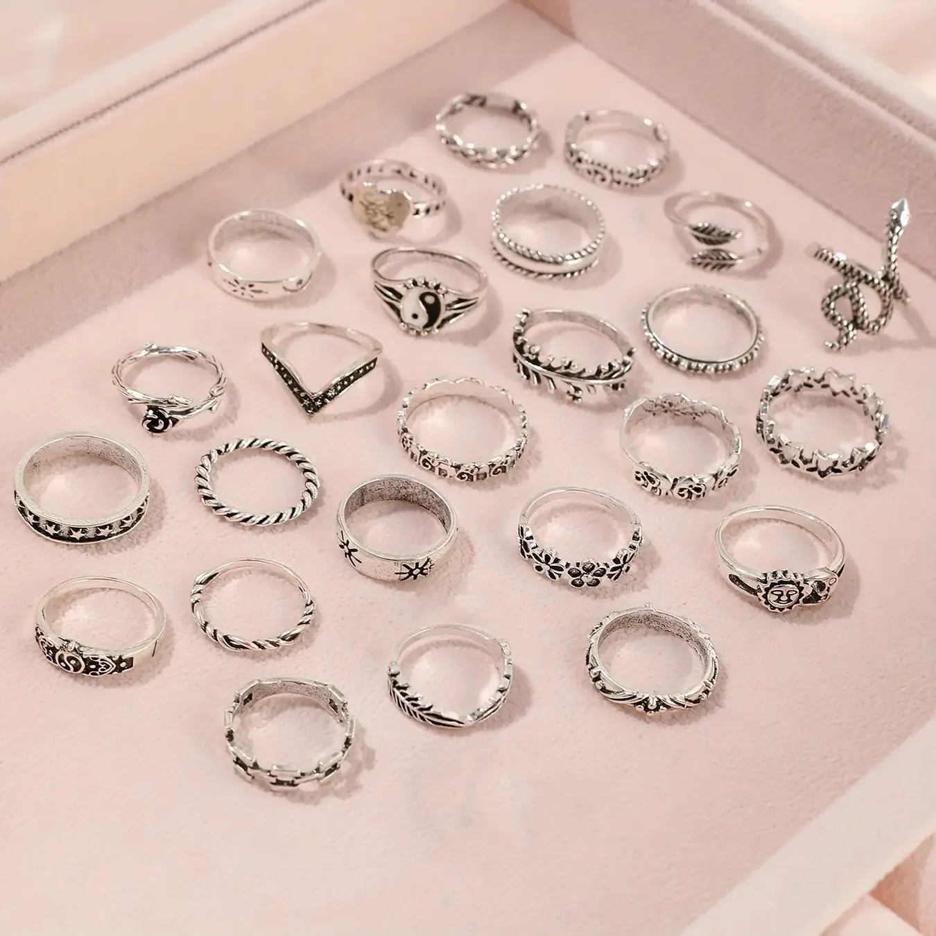 Bohemian Stacking Rings Set 25Pcs Adjustable Silver Tone Moon Star Elephant Snake Love Phrases Jewelry for Women Girls Vintage E