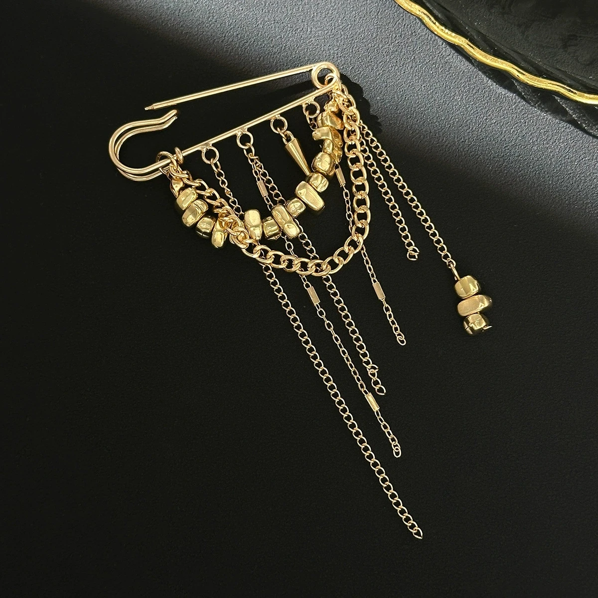 2026 Multi-Functional Chain Tassel Brooches for Women Handmade Beaded Chain Pin Fixator Trouser Leg Simple Clothes Accessory
