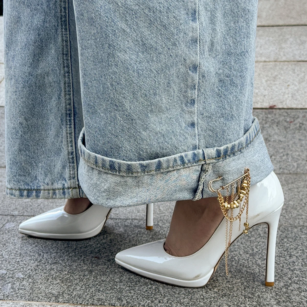 2026 Multi-Functional Chain Tassel Brooches for Women Handmade Beaded Chain Pin Fixator Trouser Leg Simple Clothes Accessory