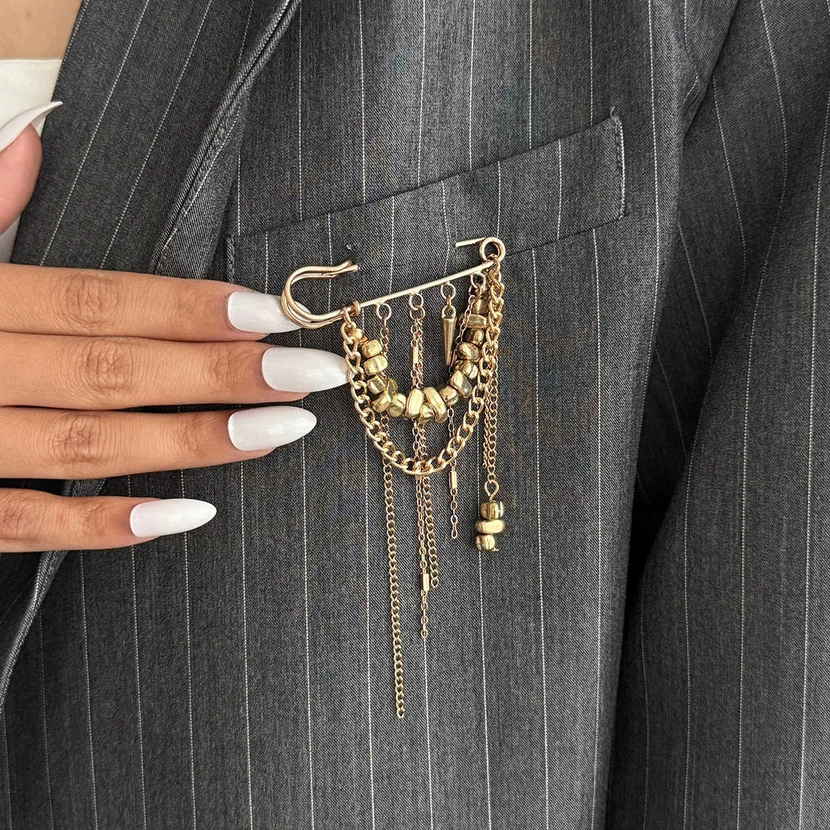 2026 Multi-Functional Chain Tassel Brooches for Women Handmade Beaded Chain Pin Fixator Trouser Leg Simple Clothes Accessory