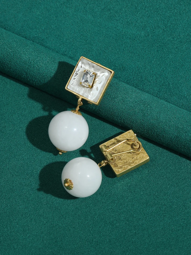 Vintage Square Transparent Crystal Drop Earring Pendent White Large Natural Stone Ball Retro Woman Jewelry For Anniversary Party