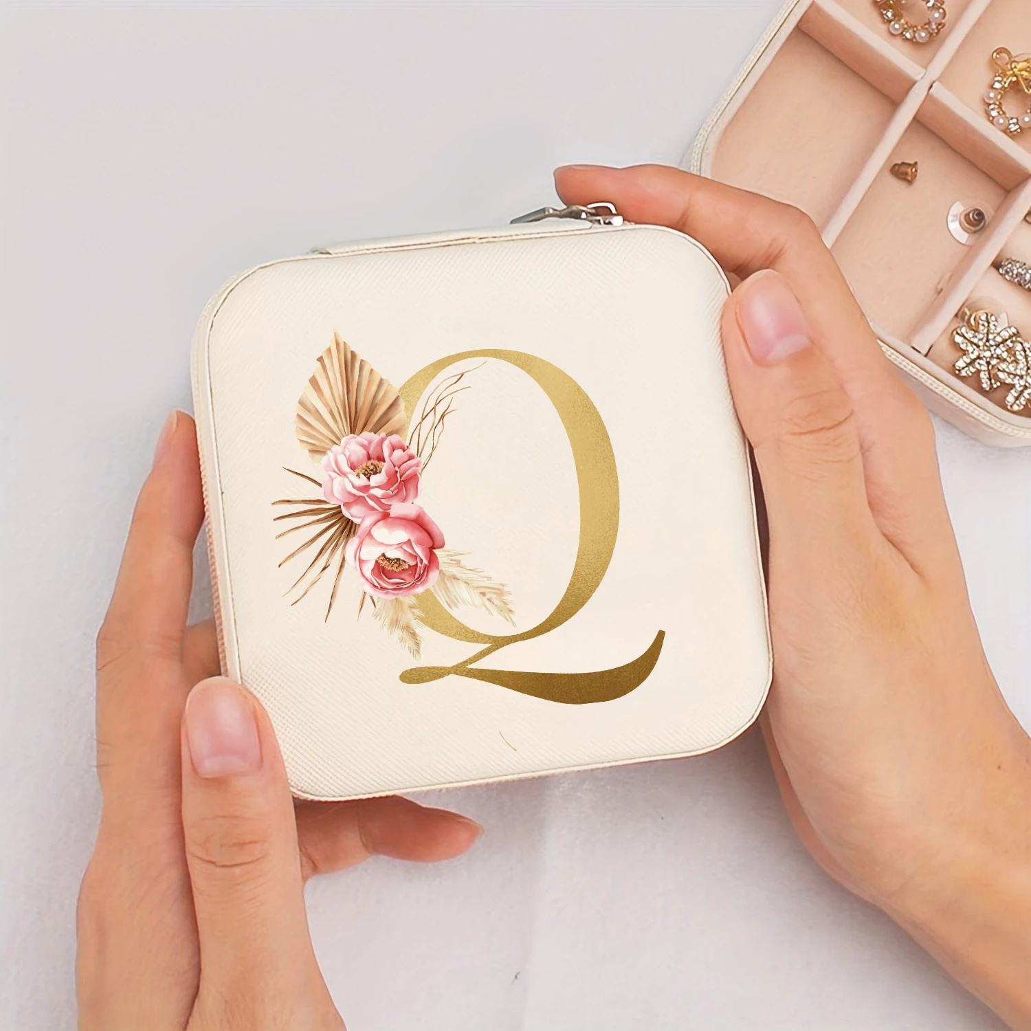 A-Z Alphabet Print Beige Jewelry Box, Elegant Travel Jewelry Case with Zipper Closure, Ideal for Bridesmaid Gifts | Jewelry Box