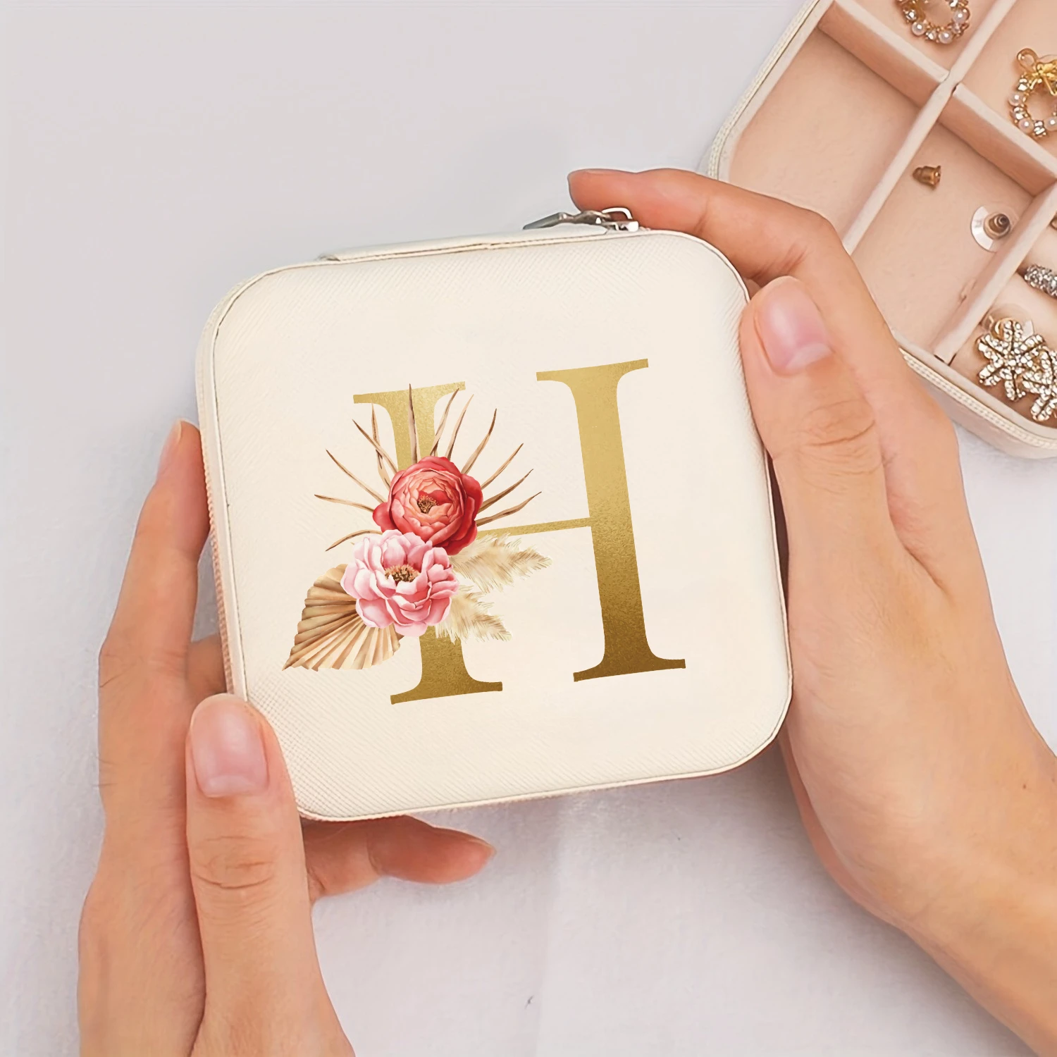 A-Z Alphabet Print Beige Jewelry Box, Elegant Travel Jewelry Case with Zipper Closure, Ideal for Bridesmaid Gifts | Jewelry Box