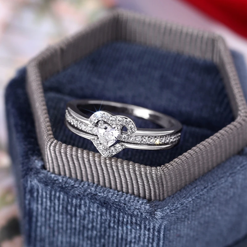Huitan Romantic Wedding Band Ring Female Love Jewelry Brilliant Heart Zirconia Finger Accessories for Engagement Exquisite Gift